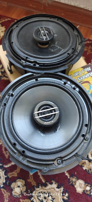 Магнитола LG билан калонка сотилади W210 подиумида