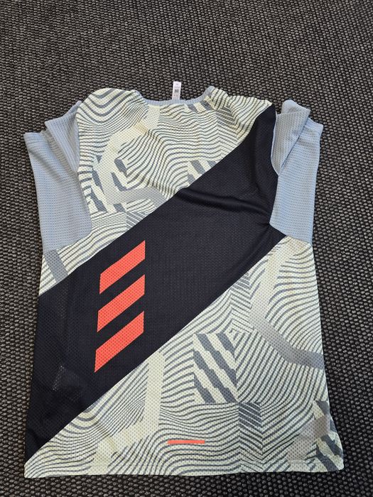 Adidas terrex тениска L умалена