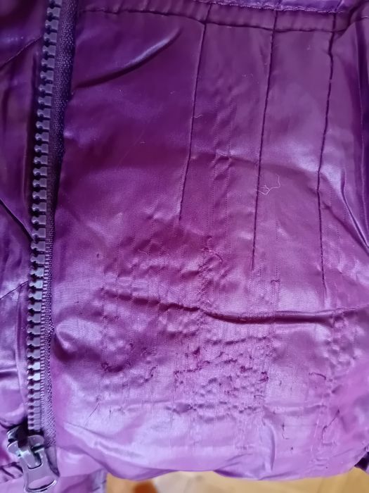 Зимно яке за момиче Zara
с качулка и цип.
Размер 3-4 год, 104 см.