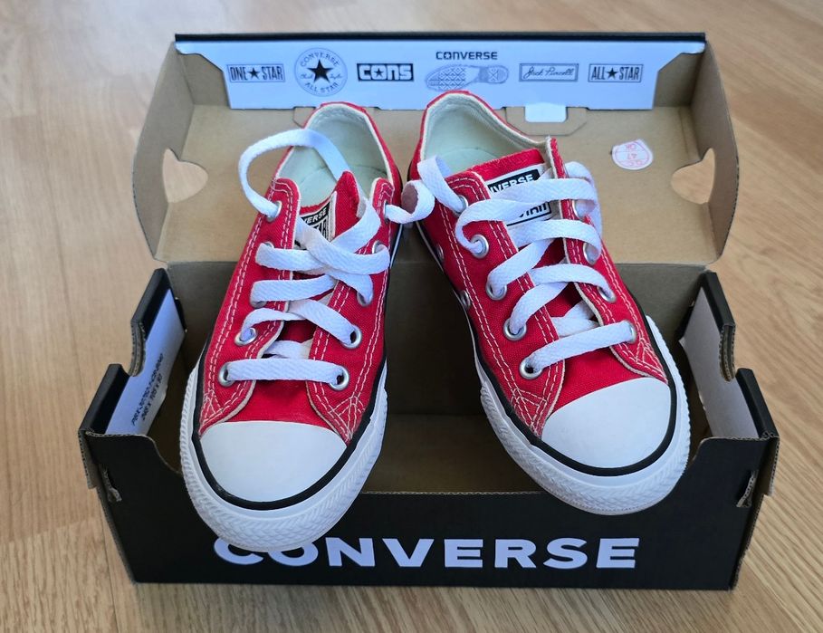 Teniși Converse mărimea 27