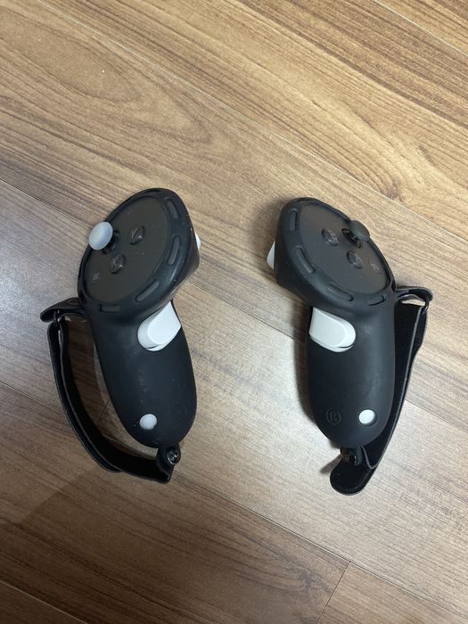 Продам meta quest 3