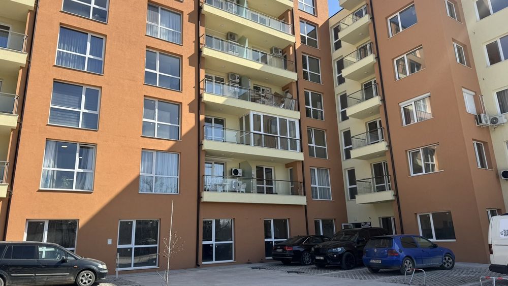 Отдавам под наем бизнес/административно помещение