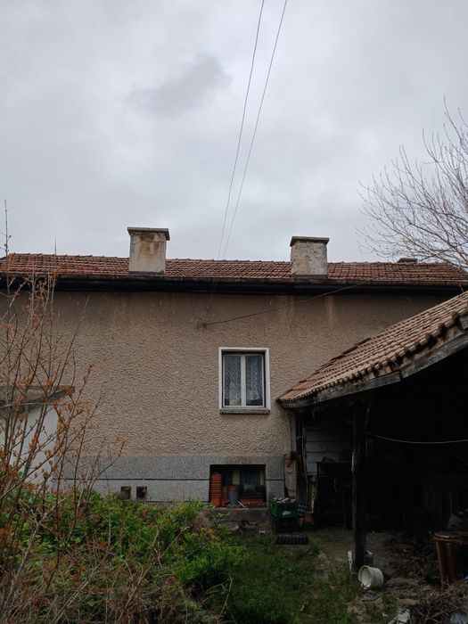 Продавам къща в с. Ковачево