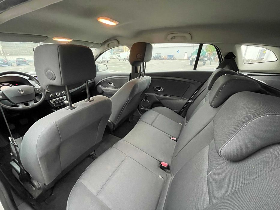 Megane 2012 1.5 dCi Manual / Euro 5 / Bluetooth / Keyless