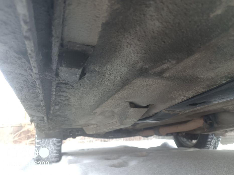 Приора продам универсал