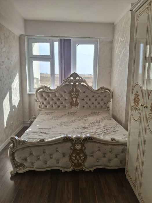 Спальный гарнитур сатылады