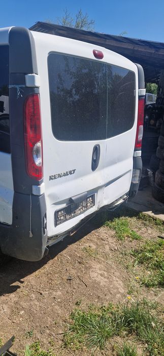 Punte spate far capota usa opel vivaro renault trafic primstar