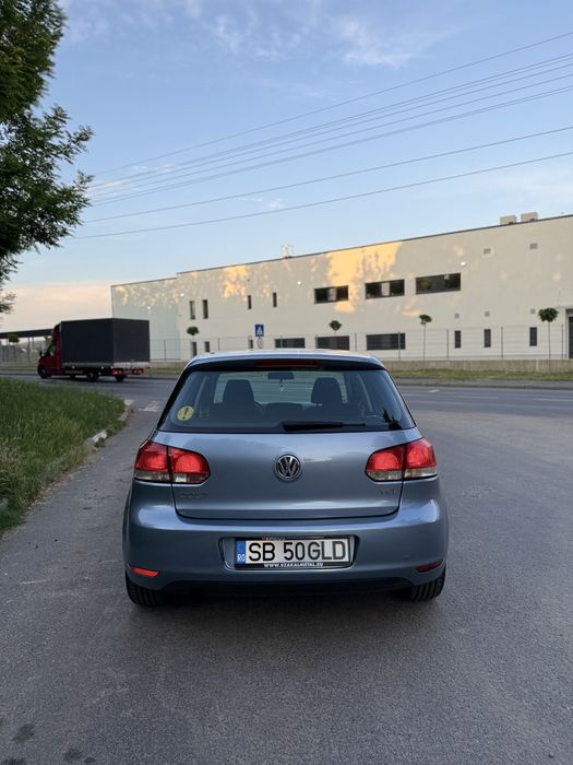 VOLKSWAGEN Golf 2011 — imagine 5