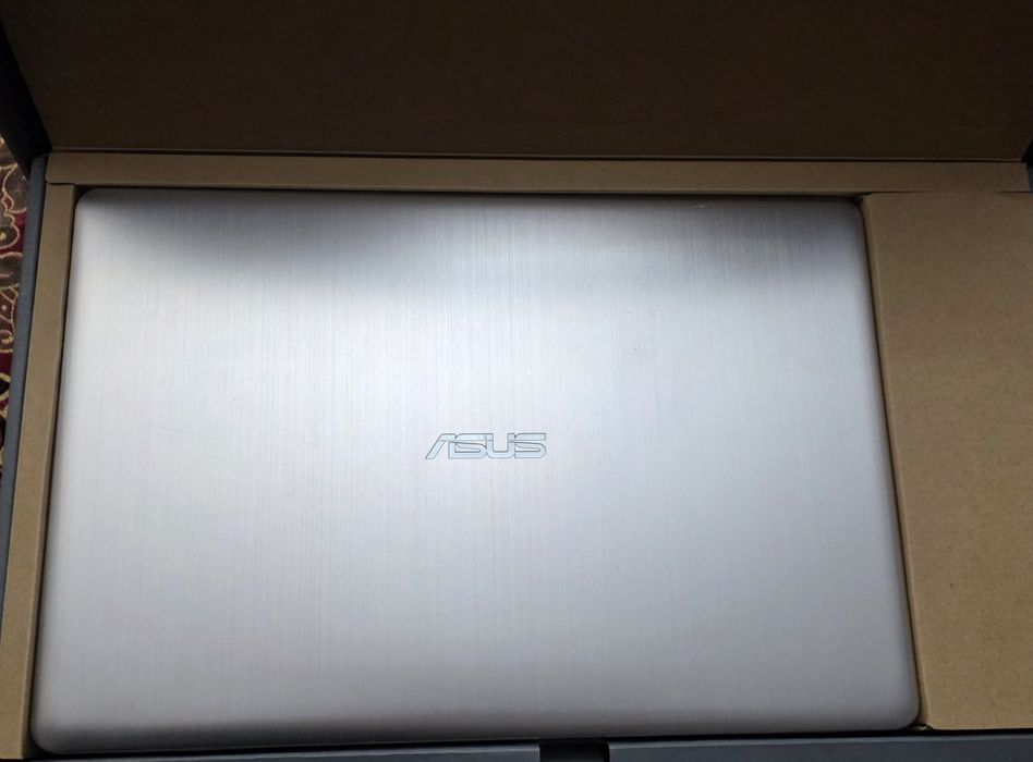 Продам ноутбук VivoBook Pro