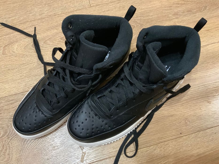Nike-оригинални обувки 45 размер
