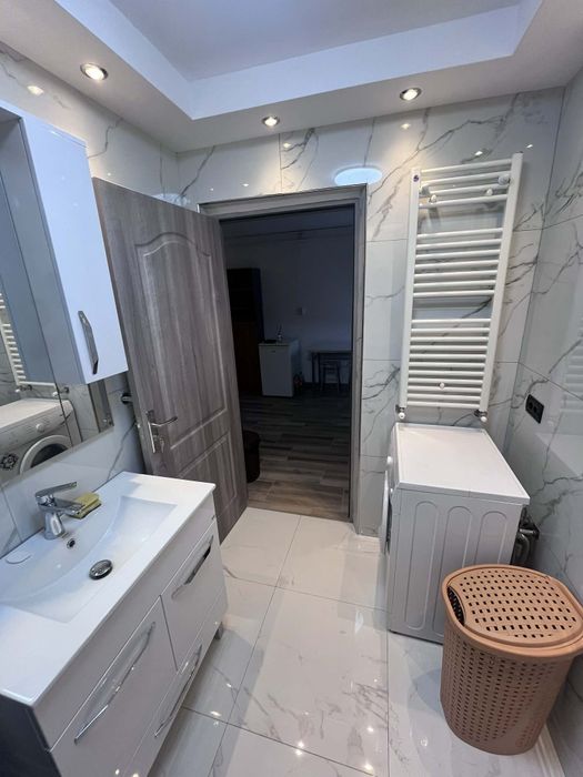 Închiriez apartament Craiova zona centrală
