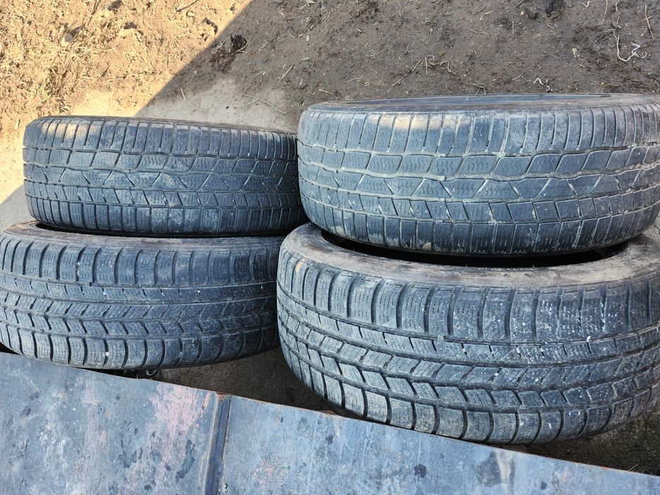 Genți Audi r17 foarte bune/Cauciucuri foarte bune la un preț rezonabil