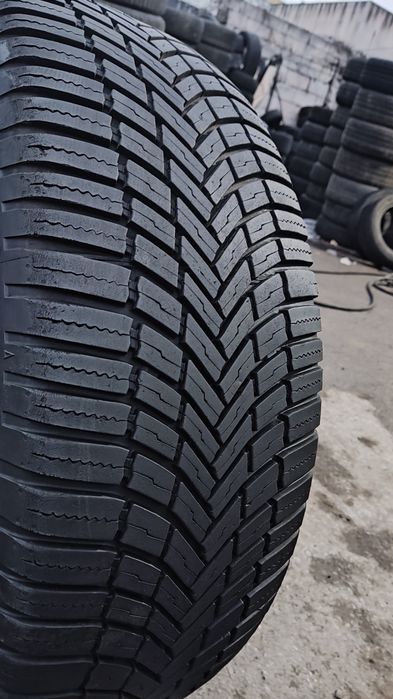 1бр. всесезонна гума 225/55/18 Bridgestone Weather Control A005 EVO
do