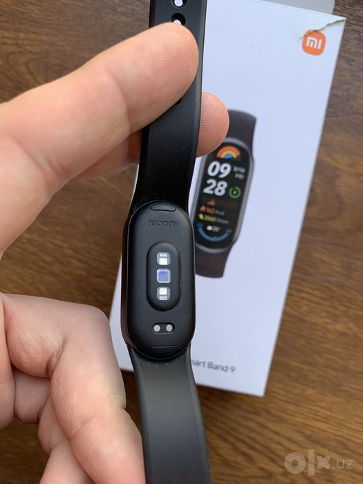Xiaomi mi band 9 sotladi