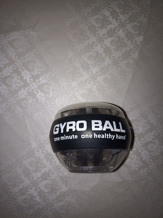 Гироскопический тренажёр для кисти