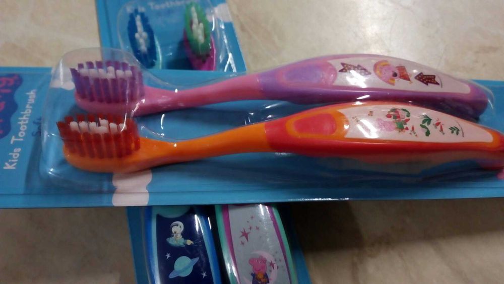 Нови електрически четки за зъби Dr.Fresh Medium,Colgate и Peppa Pig