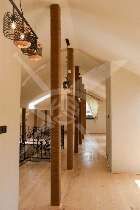 Продава се Къща в с. Драгичево, Област Перник - 320 кв.м за 834 €/кв.м - Снимка #17