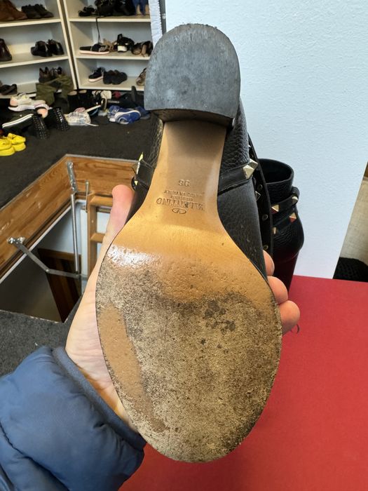 Ghete Valentino Garavani marime 36 Originale Full Box