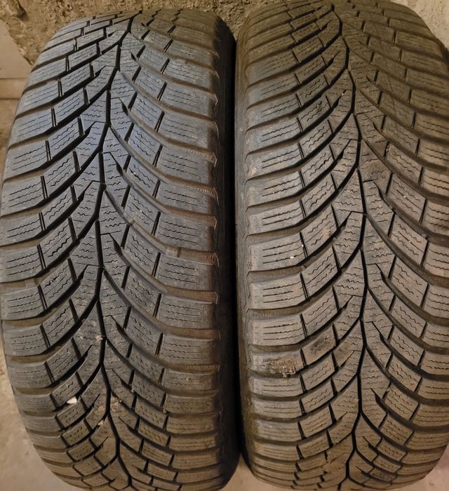 Зимни гуми 205 55 16  continental