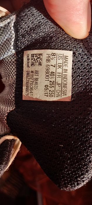 Adidas dama Traxion GoreTex 40