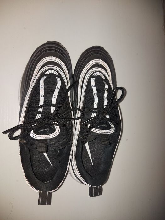 Нови Nike Air max 97 , 39 номер стелка 25см.Реално 38.5
