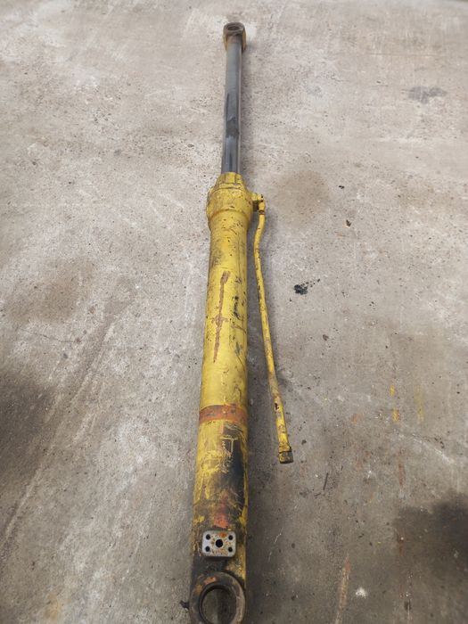 cilindru excavator Liebherr