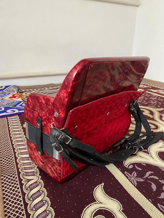 Баян сатылады 5 қатарлы