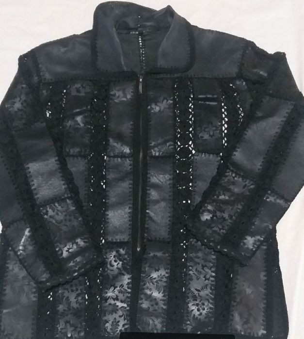 Одежда Кожа не дермантин 50тыс сертюк 50 размера и кардиган б/у без