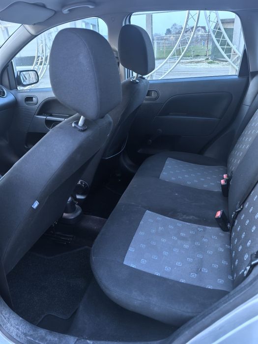 Ford Fiesta 1.4benzina 2004