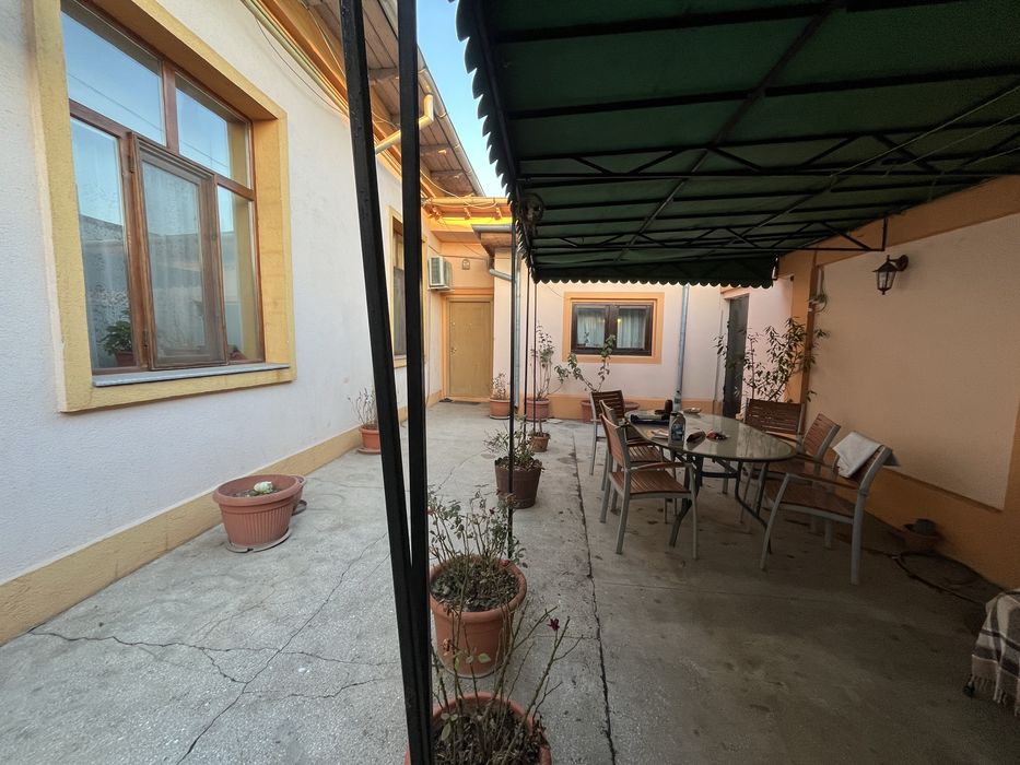 Vand casa caramida+hala 120mp-Grivitei