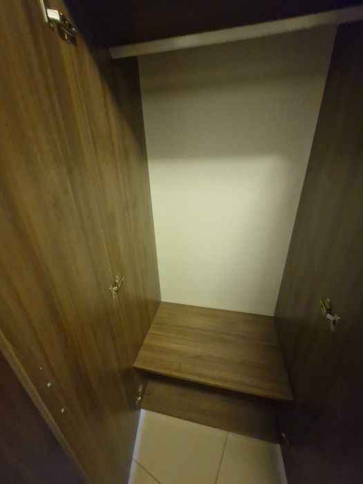 Продава се гардероб