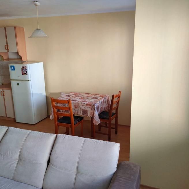 Дава се под наем Двустаен апартамент в София, Люлин 8 - 64 кв.м за 400 € - Снимка #2