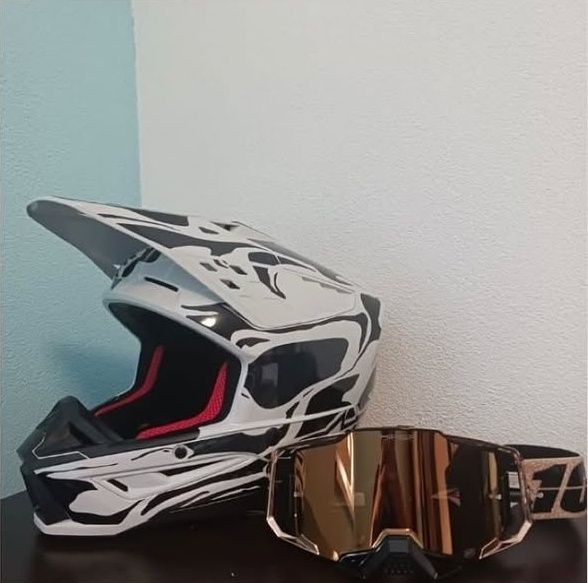 Каска Alpinestar