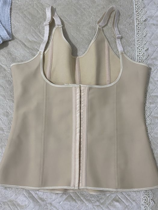 Корсет новый.