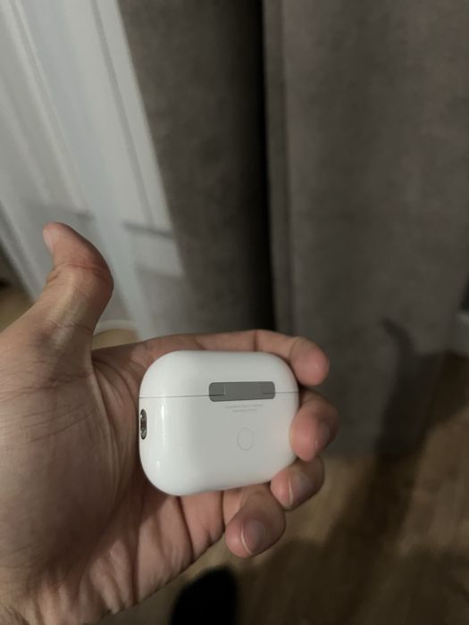 Airpods pro 3 в идеальном состоянии