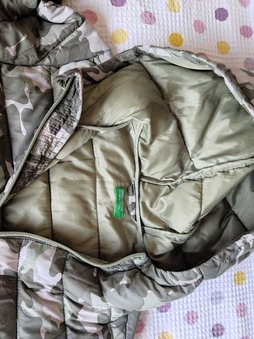 Есенно - зимно яке Бенетон