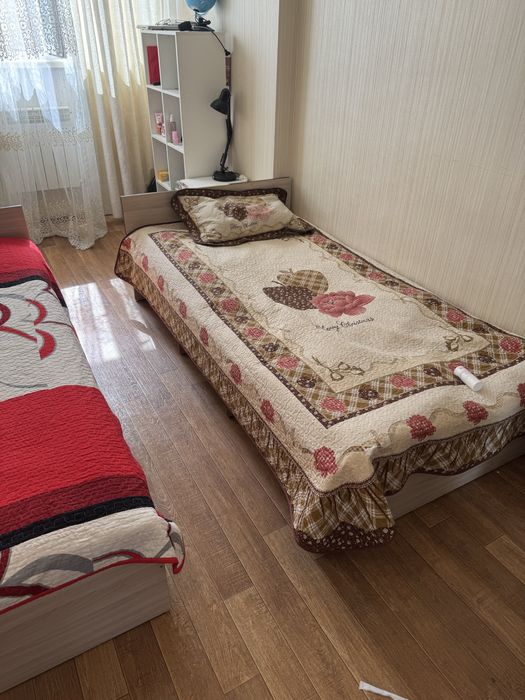 Кровать и шкаф купе