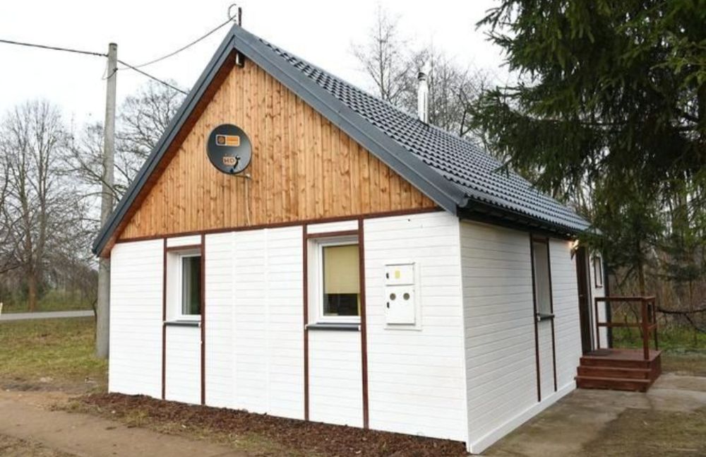 Vand casa modulara 7x8 m panouri sandwich 10 cm