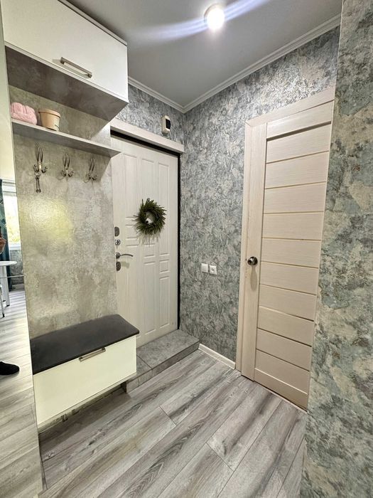 Продам малосемейку 1 ком в КЖБИ