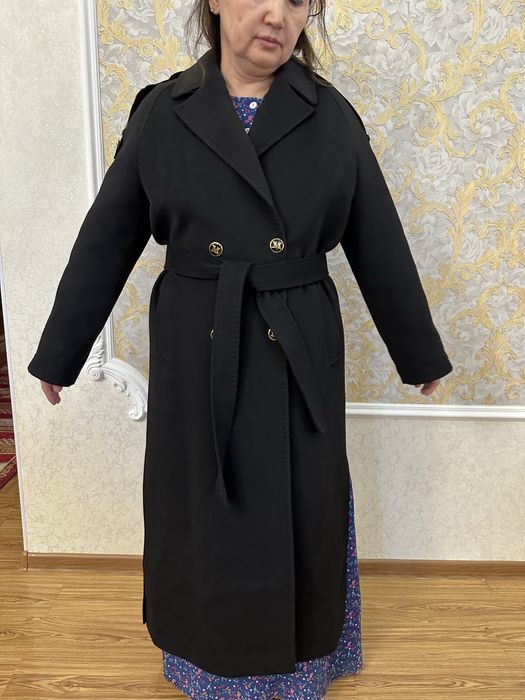 Продам пальто Maxmara