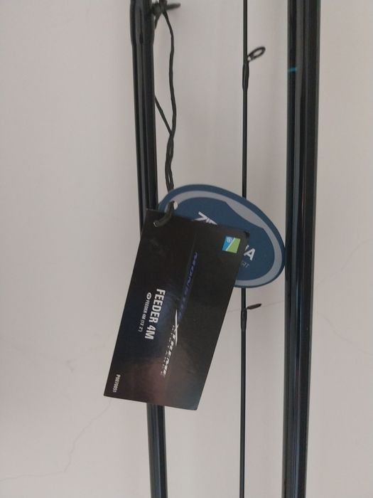 Lanseta feeder Preston Monster Xtreme Distance Feeder 4m/180g