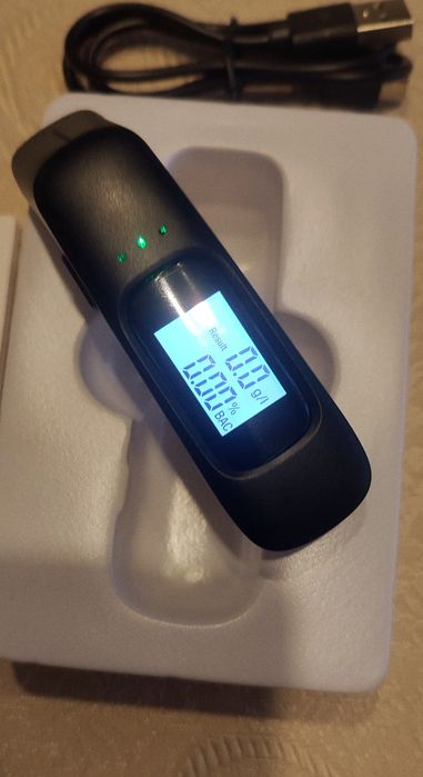 Алкохолен тестер с цифров дисплей