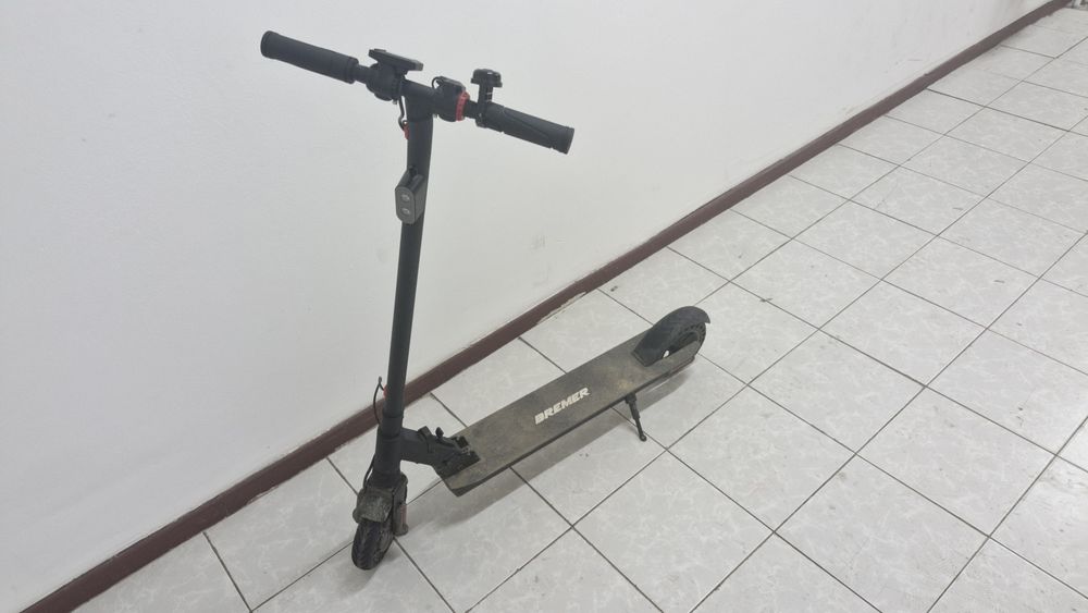 Элетросамокат Bremer