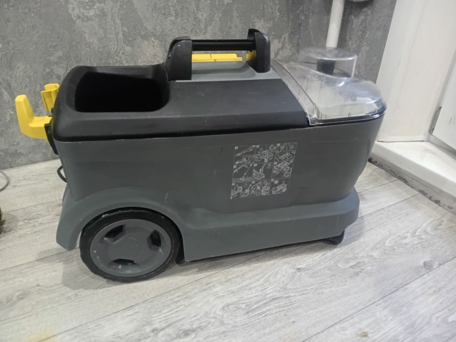 Продам karcher puzzi 10/1