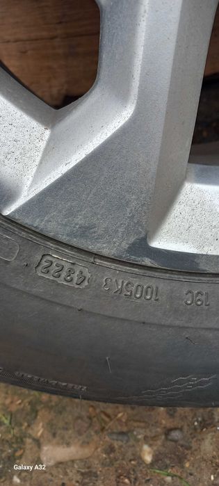 Set Anvelope bridgestone  vara 215 65 16