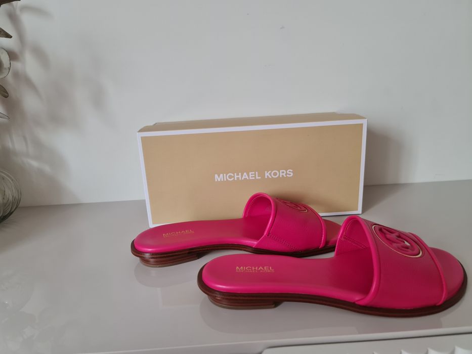 Оригинални чехли НОВИ Michael Kors