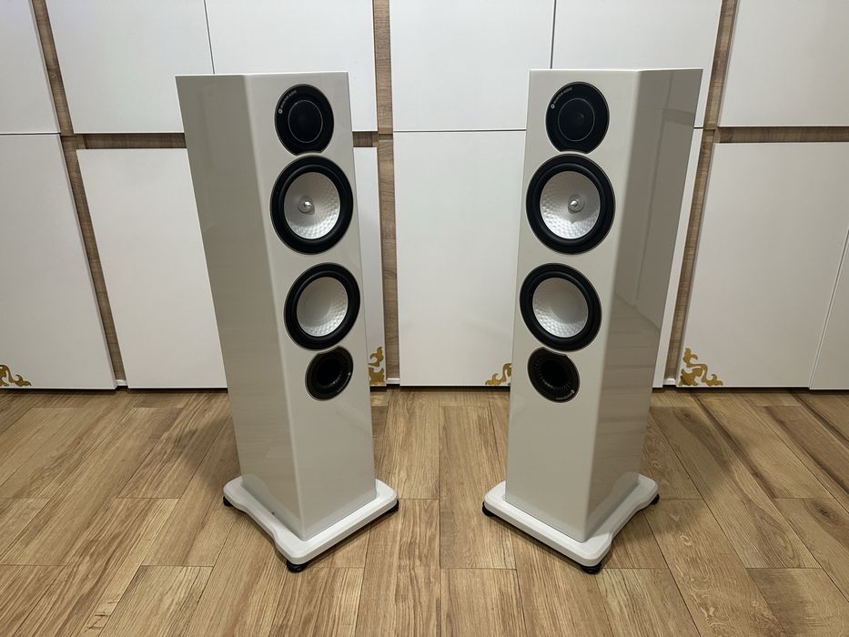 Vând schimb boxe Monitor Audio rx6 silver high end albe. Sunet top ...