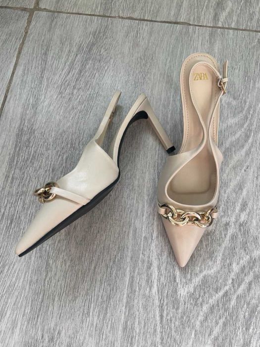 Босоножки женские ZARA