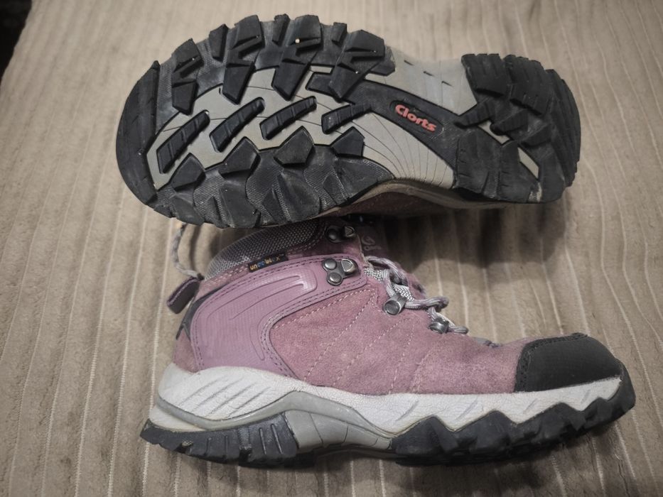 Ботинки трекинговые женские