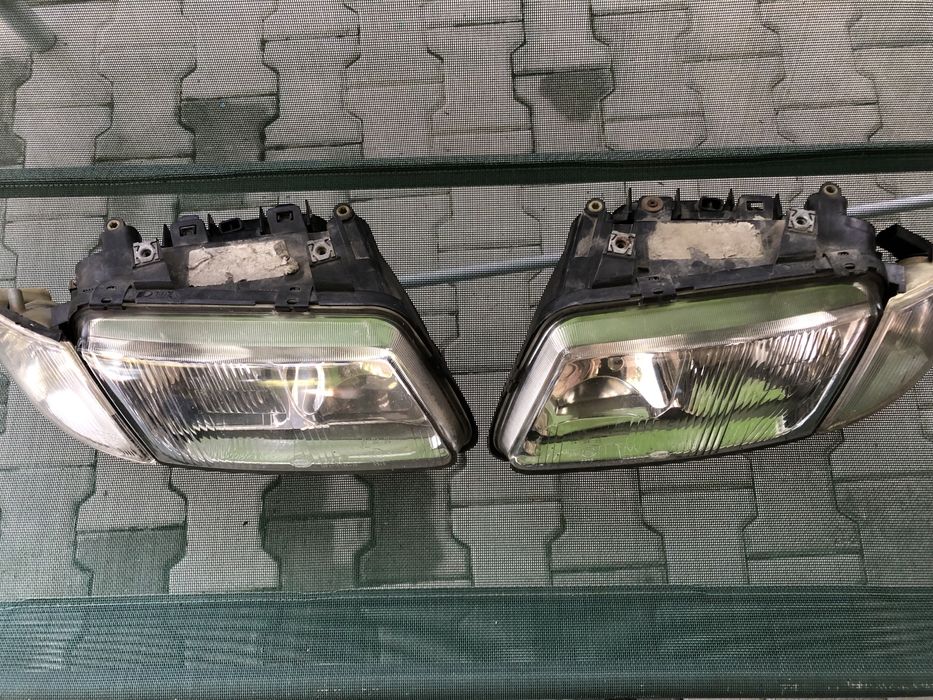 Фарове ауди А3 8л оригинални хела